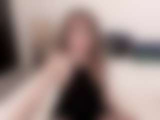 sophialinn MILF webcam performer live streaming