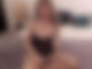 Live cam show with sophialinn - Small Tits Mature on Streamer API