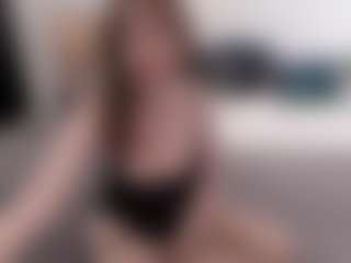 Live cam show with sophialinn - Middle Aged on https://playwithruby.com
