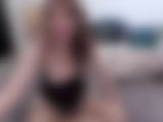 sophialinn MILF webcam performer live streaming
