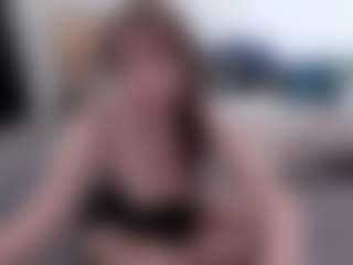 Live cam show with sophialinn - Double Penetration on Milfs Live