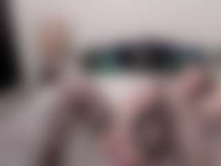 Live cam show with sophialinn - Granny Brown Hair on CamSextacy