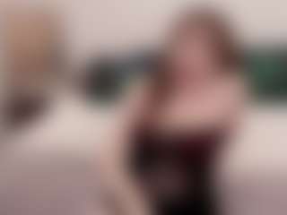 Live cam show with sophialinn - Tease on Camsoda