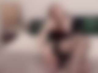 Live cam show with sophialinn - Cum on madthumbs