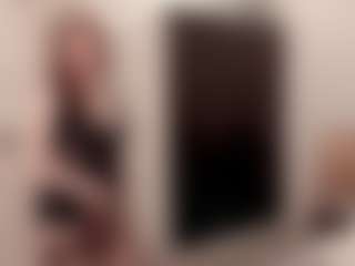 Live cam show with sophialinn - Small Tits Mature on Camsoda