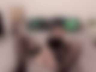 Live cam show with sophialinn - Bikini on Streamer API