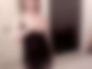 sophialinn MILF webcam performer live streaming