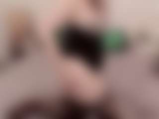 Live cam show with sophialinn - Spy Granny on SmokeAndPoke
