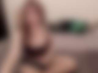 Live cam show with sophialinn - Granny Squirt on camtv