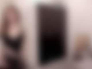 Live cam show with sophialinn - Middle Aged on CamClone