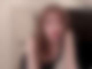 Live cam show with sophialinn - Brown Hair on TastyBlacksLive