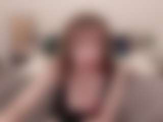 Live cam show with sophialinn - Anal MILF on Milf Play