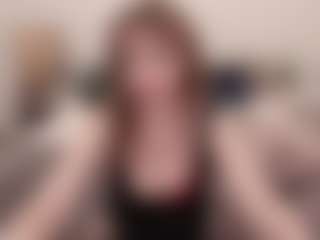 Live cam show with sophialinn - Butt Plug on googirlz