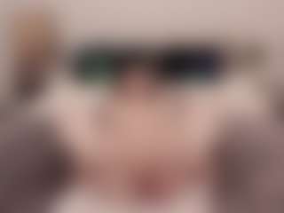 Live cam show with sophialinn - HD on TeamSkeetLive