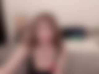 Live cam show with sophialinn - Middle Aged on TottyGirls