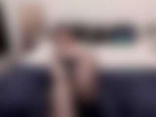 Live cam show with sophialinn - Granny on fuklive.com