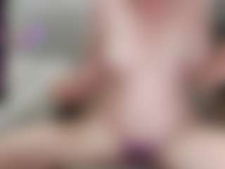 Live cam show with kittyhotass - Lesbian on SquirtSoMuch