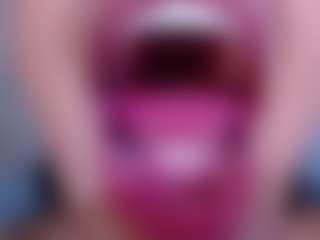 Live cam show with anastasiahanks - Squirt on Latina Girls