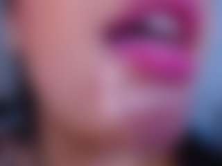 Live cam show with anastasiahanks - Brown Eyes on sexylive.show