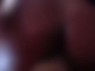 Live cam show with anastasiahanks - Strip Curvy on friskycurves.com