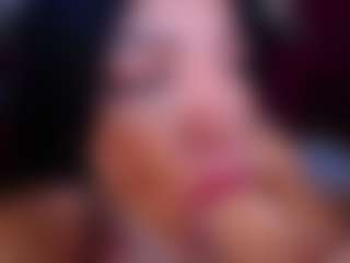 Live cam show with anastasiahanks - Brown Eyes MILF on Gym Cam Girls