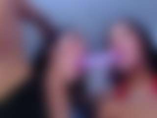 Live cam show with anastasiahanks - Brown Hair Toys on 1on1-livenow