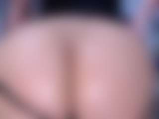 Live cam show with anastasiahanks - BBW Shaved Pussy on CamwithHer