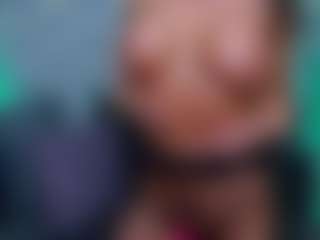 MinasVibe's Live Sex Cam Show