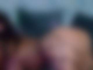 Live-Cam-Show mit MinasVibe - Abs auf Camsoda