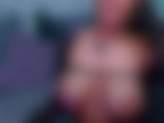 Live cam show with MinasVibe - HD MILF on Fling VIP Chat