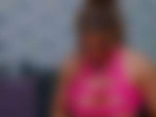 Live cam show with MinasVibe - Spy MILF on SmokeAndPoke