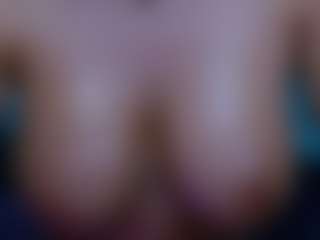 MinasVibe's Live Sex Cam Show