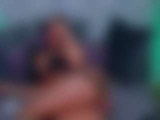 Live cam show with MinasVibe - Creamy on Gym Cam Girls