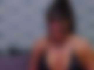 Live-Cam-Show mit MinasVibe - Bikini auf Camsoda