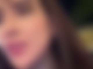 Live cam show with Anna Maria - Shaved Pussy on Soda Cam