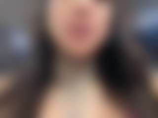 Live cam show with Anna Maria - Strip Toys on Free Soda