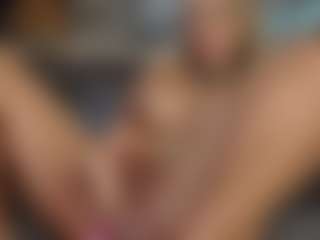 Live cam show with Anna Maria - Blowjob Toys on CamClone