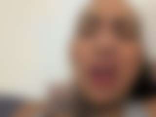 Live cam show with Anna Maria - Blowjob on Camsoda