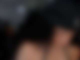 GIIA's Live Sex Cam Show