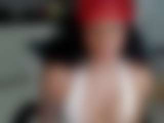 GIIA's Live Sex Cam Show