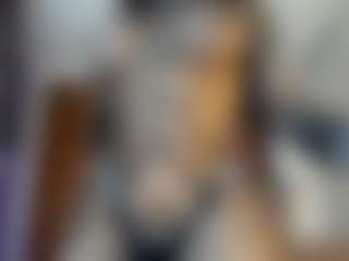 Show de cam en vivo con sirenemillyxx - Tease en Camsoda