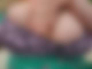 happyalice's Live Sex Cam Show