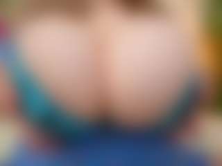 happyalice's Live Sex Cam Show