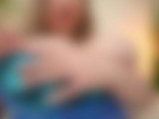 happyalice's Live Sex Cam Show