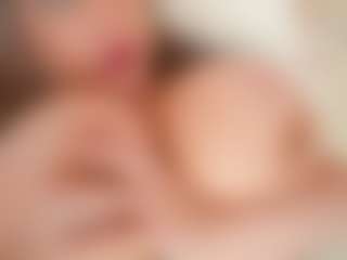 happyalice's Live Sex Cam Show