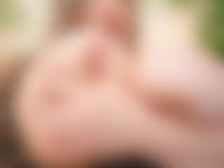 happyalice's Live Sex Cam Show