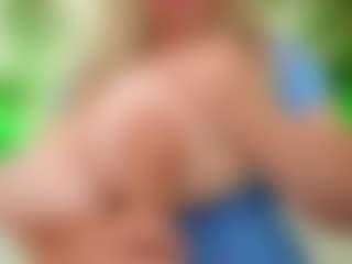 happyalice's Live Sex Cam Show