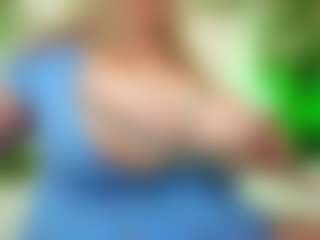 happyalice's Live Sex Cam Show