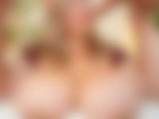 happyalice's Live Sex Cam Show