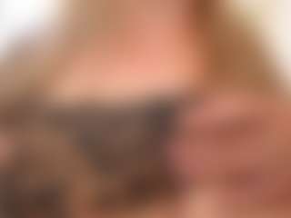 happyalice's Live Sex Cam Show